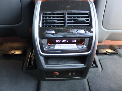 2025 BMW X5 — миниатюра 120