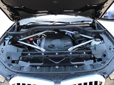 2025 BMW X5 — миниатюра 143