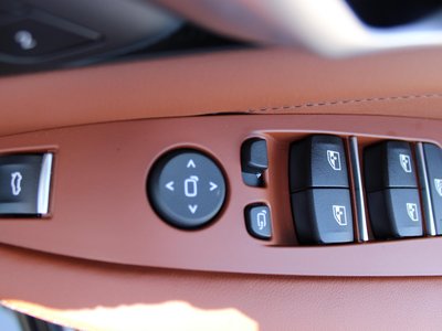 2025 BMW X5 — миниатюра 49