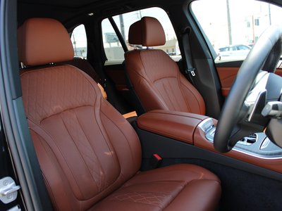2025 BMW X5 — миниатюра 53