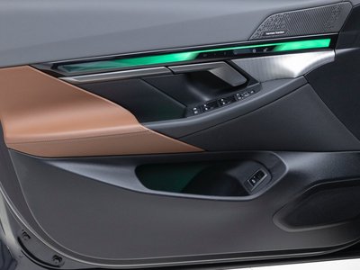 2023 BMW I5 — миниатюра 11