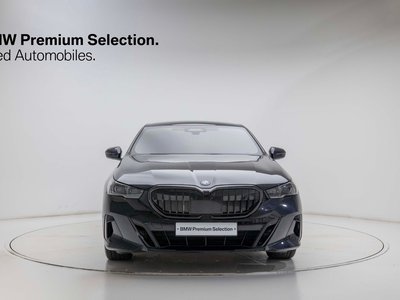 صورة 2 لـ 2023 BMW I5