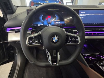 2025 BMW 5 SERIES 缩略图 12