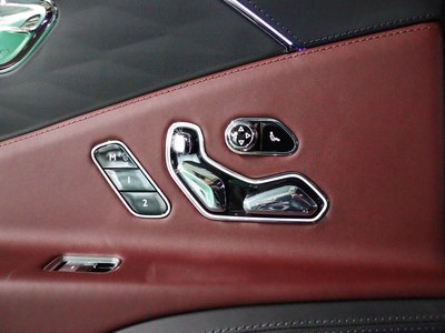 BENTLEY FLYING SPUR - 9