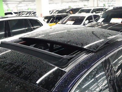 BENTLEY FLYING SPUR - 6