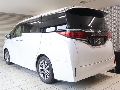 2023 Toyota ALPHARD — фото 2