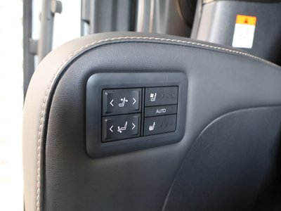 2023 Toyota ALPHARD — миниатюра 32