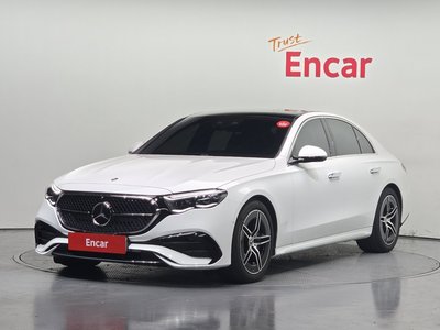 MERCEDES-BENZ E-CLASS - 1