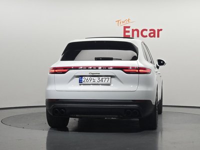 PORSCHE CAYENNE - 3
