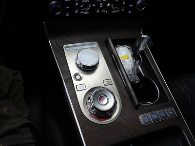 GENESIS G80 (RG3) - 9