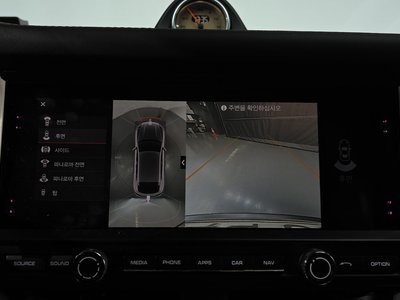 2020 Porsche MACAN — миниатюра 14