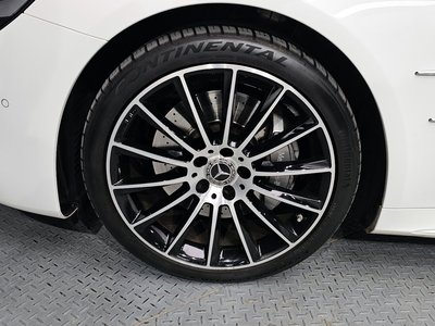 MERCEDES-BENZ SL - 6