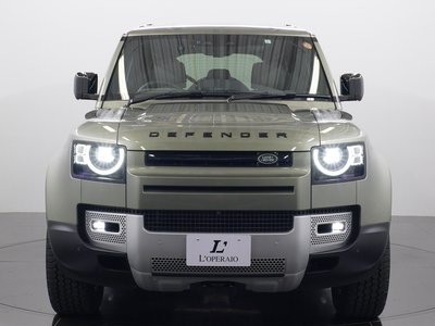 LAND ROVER DEFENDER - 8