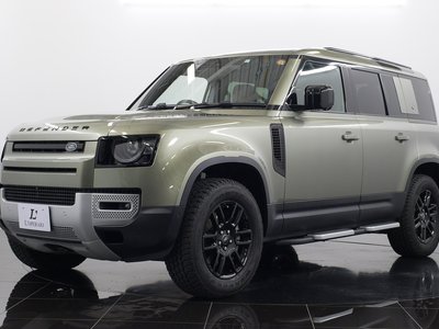 LAND ROVER DEFENDER - 10