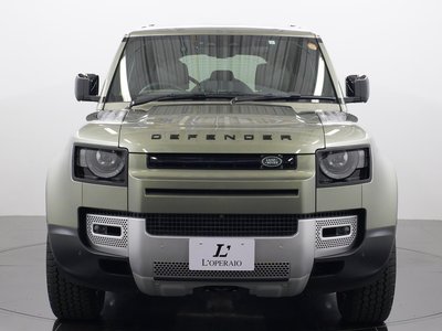 LAND ROVER DEFENDER - 9