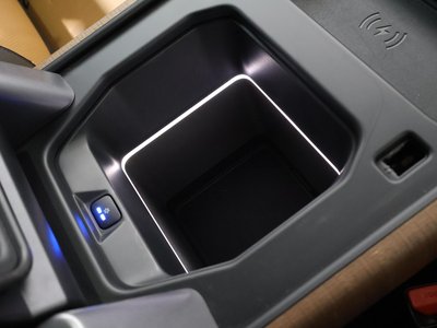 2023 LAND Rover DEFENDER thumbnail 28