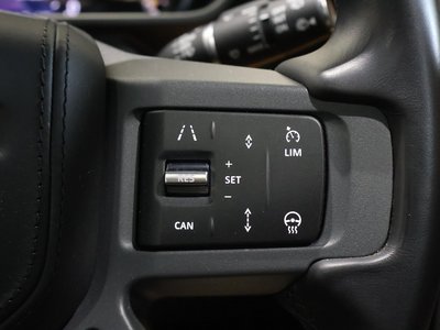 2023 LAND Rover DEFENDER thumbnail 25