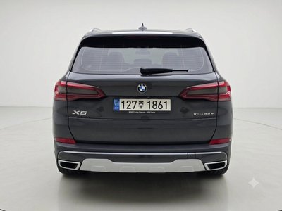 2021 BMW X5 photo 2