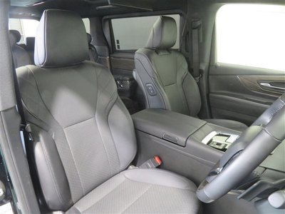 صورة 5 لـ 2024 Toyota VELLFIRE