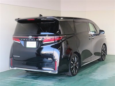 صورة 3 لـ 2024 Toyota VELLFIRE