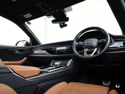 2021 AUDI RS Q8 — фото 57