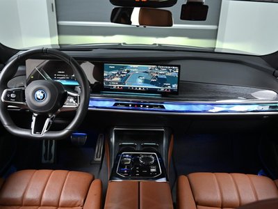 BMW 7 SERIES - 5