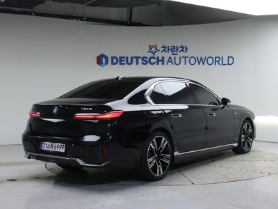 BMW 7 SERIES - 4