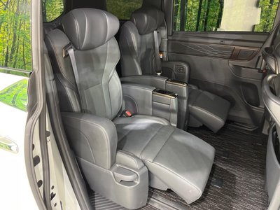 صورة مصغرة 31 لـ 2025 Toyota ALPHARD