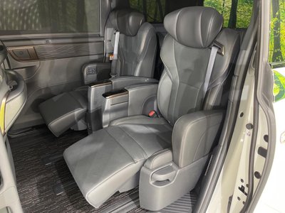 صورة مصغرة 34 لـ 2025 Toyota ALPHARD