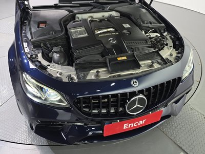 MERCEDES-BENZ E-CLASS - 7