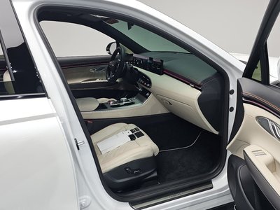 2026 Genesis GV70 缩略图 16