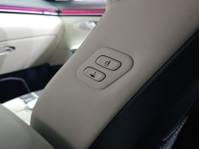 2026 Genesis GV70 缩略图 34