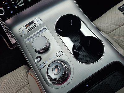 2026 Genesis GV70 缩略图 12