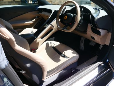 2023 Ferrari ROMA 照片 16