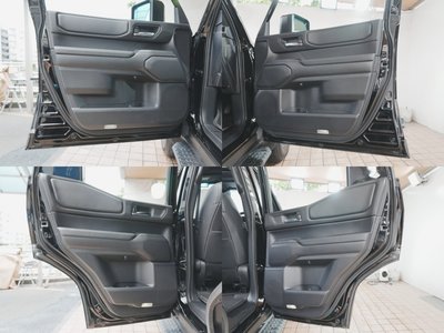 TOYOTA LAND CRUISER - 6