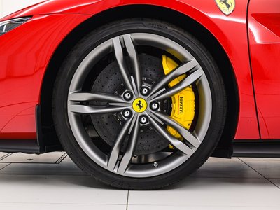 FERRARI 296 - 9