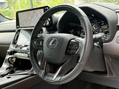 صورة مصغرة 43 لـ 2024 Lexus LX