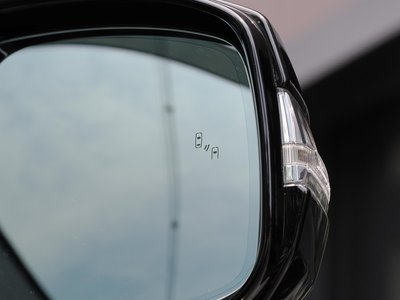 صورة مصغرة 18 لـ 2024 Lexus LX