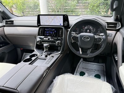 صورة مصغرة 24 لـ 2024 Lexus LX