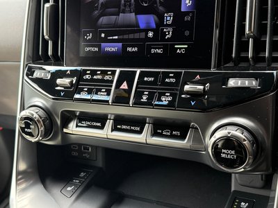 صورة مصغرة 31 لـ 2024 Lexus LX