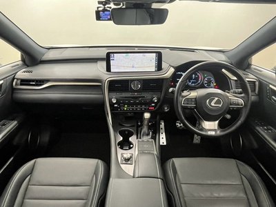 صورة مصغرة 36 لـ 2021 Lexus RX