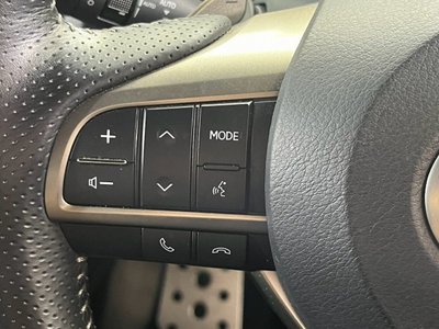 صورة مصغرة 40 لـ 2021 Lexus RX