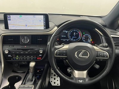 صورة مصغرة 38 لـ 2021 Lexus RX