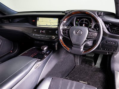 صورة مصغرة 39 لـ 2017 Lexus LS