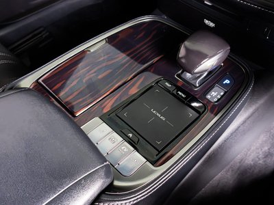 صورة مصغرة 43 لـ 2017 Lexus LS