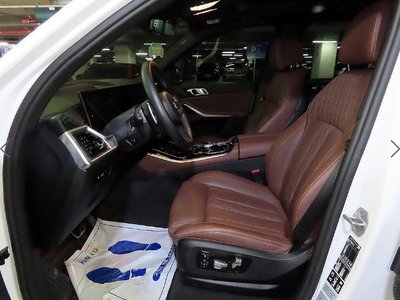 صورة 7 لـ 2024 BMW X5