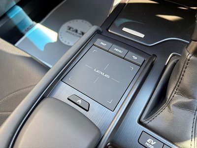 2021 Lexus ES — миниатюра 43