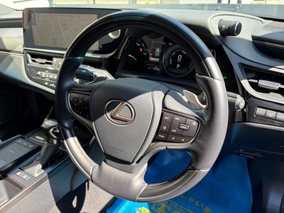 2021 Lexus ES — миниатюра 45