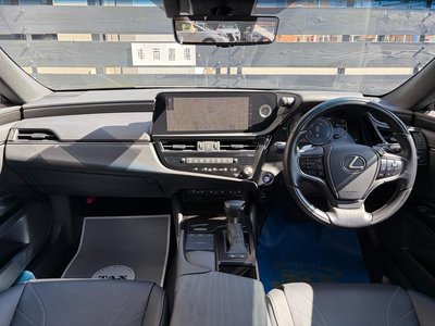 2021 Lexus ES 照片 7