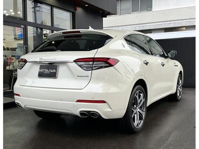 صورة 3 لـ 2022 Maserati LEVANTE